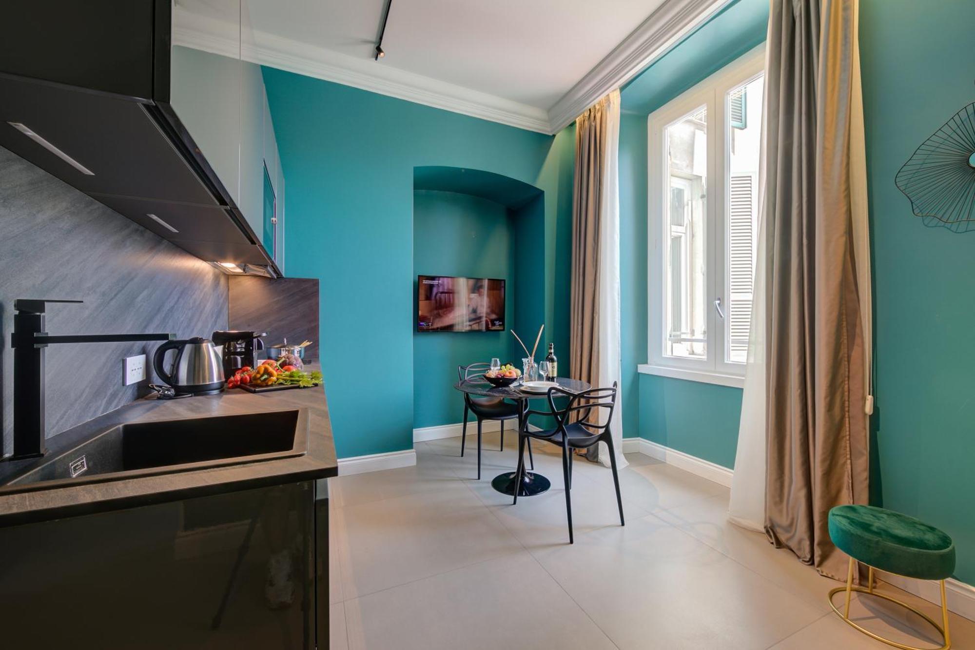 Seven Suites Apartments - Via Matteotti 178 Sanremo Exterior photo